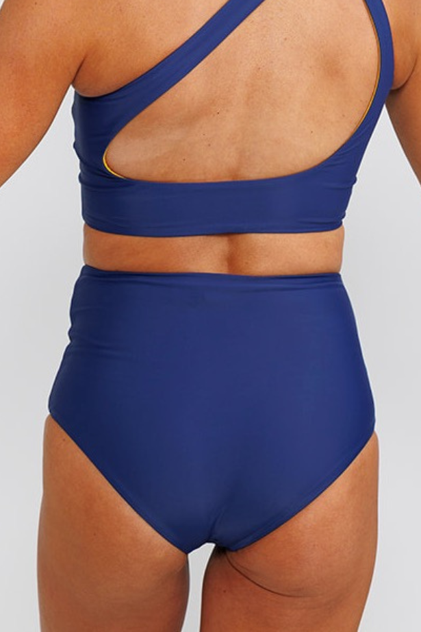 Lifted-So-High Reversible Swim Bottom