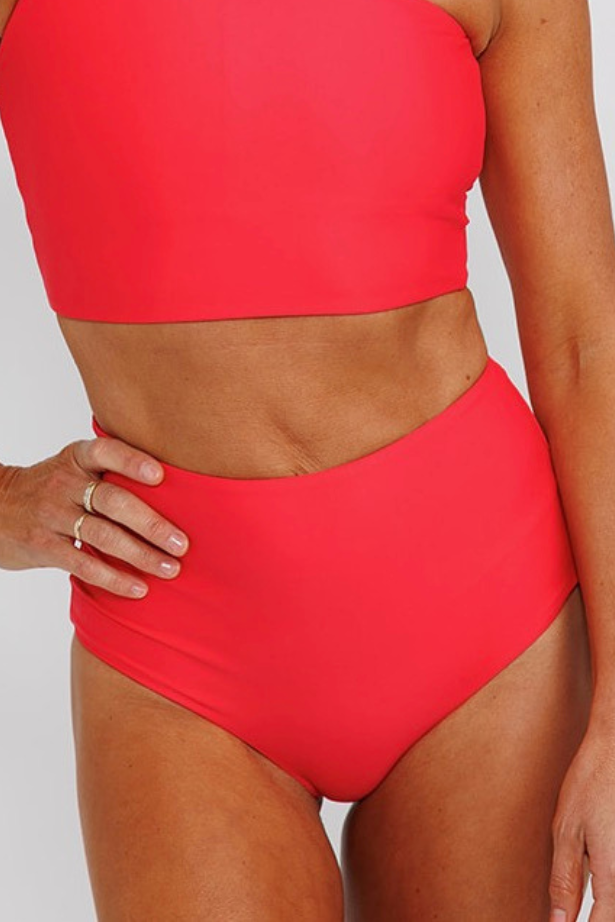 Lifted-So-High Reversible Swim Bottom